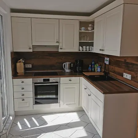 Apartment Yachthus - Direkt Am Carolinensiel
